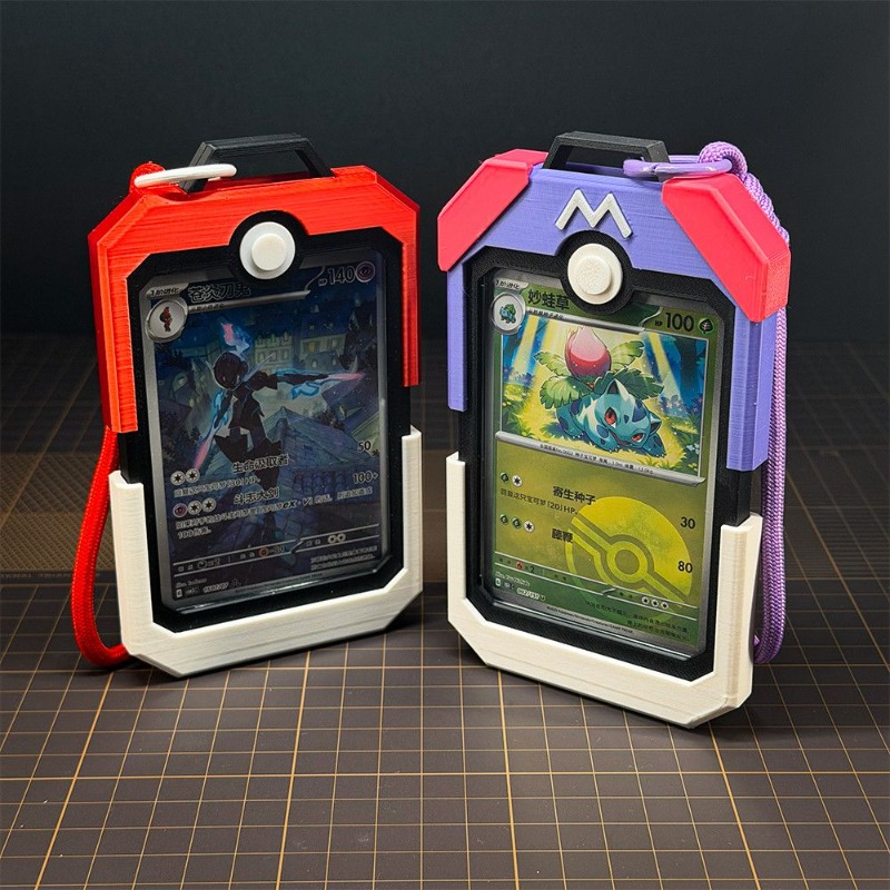Model Kit Japan - Poke Ball Vertical Card Holder Playing