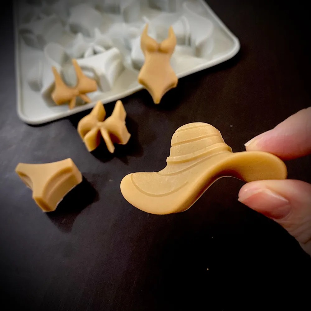 A Summer-Themed Beach Bikini M - огляд і ціна Model Kitchen Set