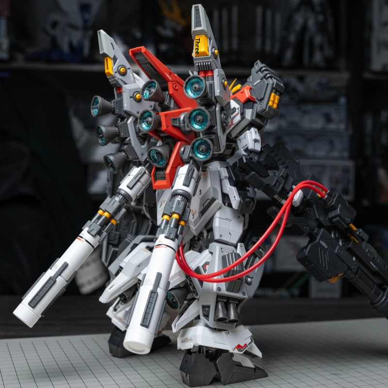 ZZA REGUS GZSS-OX-001 Captain  - огляд і ціна Model Kit Fenrir
