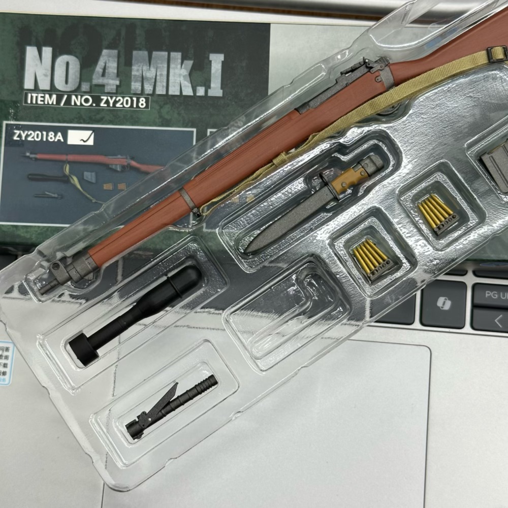 ZY2018A 1/6 Scale WWII British - огляд і ціна Model Kit Figures